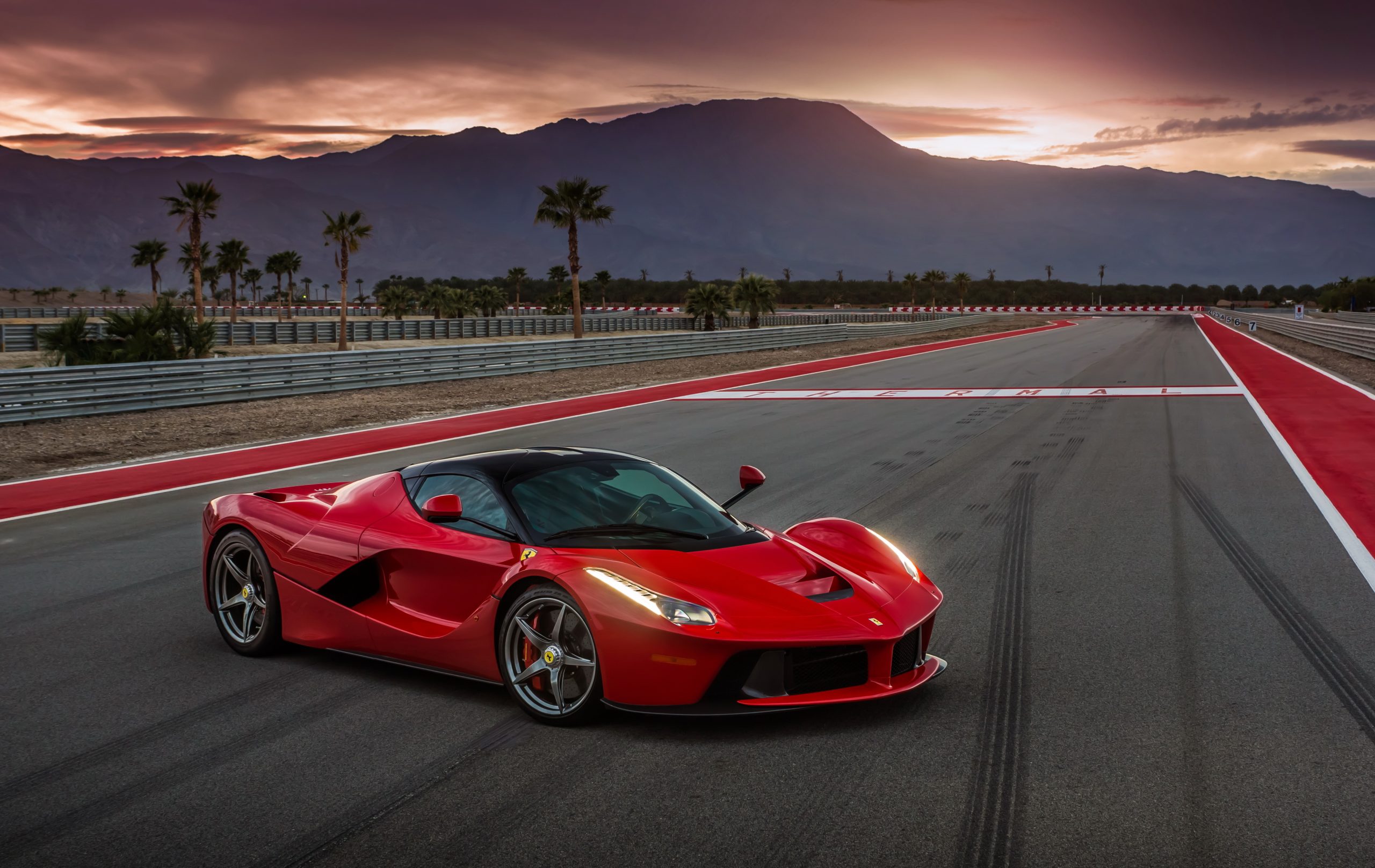 Ferrari LaFerrari Wallpapers  SuperCars.net