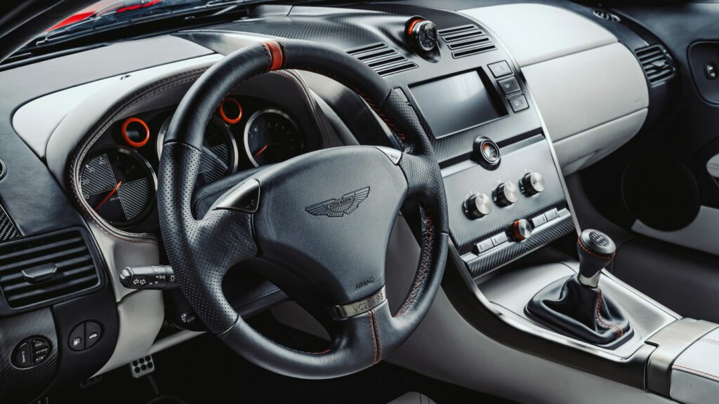 Aston Martin Callum V12 Vanquish 25 R-Reforged