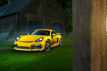 2015 Porsche Cayman GT4 Wallpapers