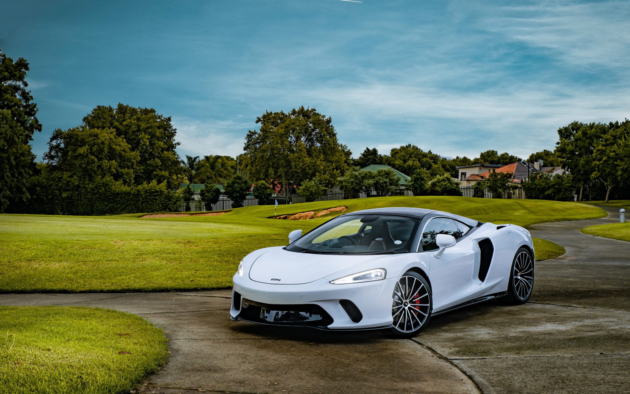 Cheapest McLaren Models [New & Used]