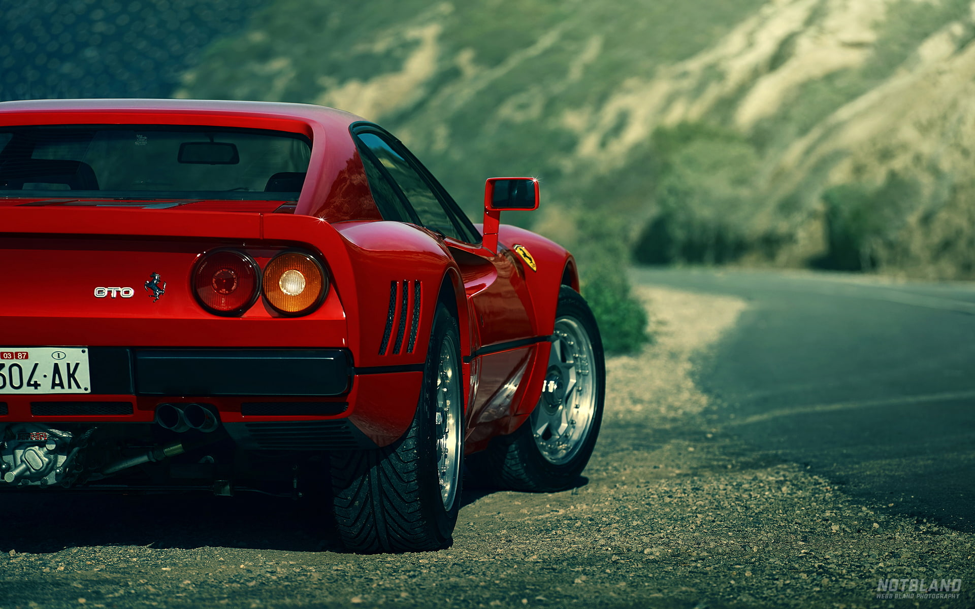 Ferrari 288 GTO Wallpapers
