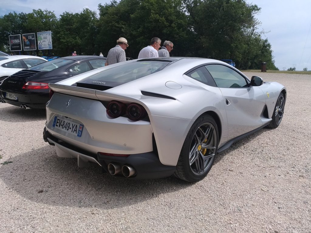 Ferrari 812 Superfast