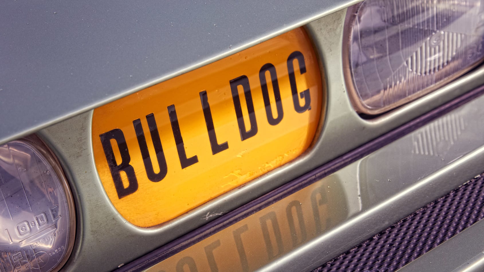 Aston Martin Bulldog