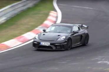 2021 Porsche 718 Cayman GT4 RS video