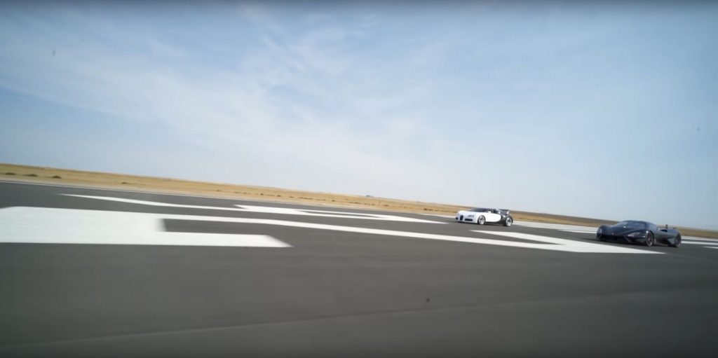 Bugatti Veyron vs SSC Tuatara