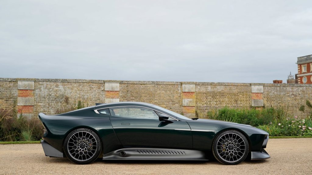 Aston Martin Victor