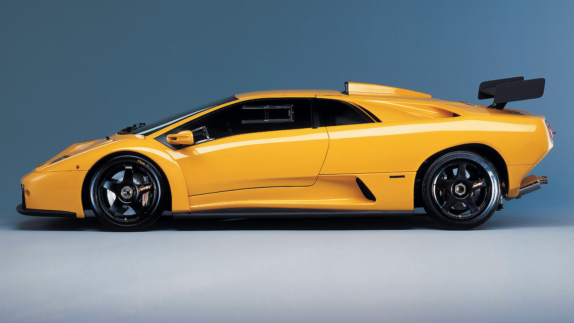 1999 Lamborghini Diablo GTR Wallpapers SuperCars