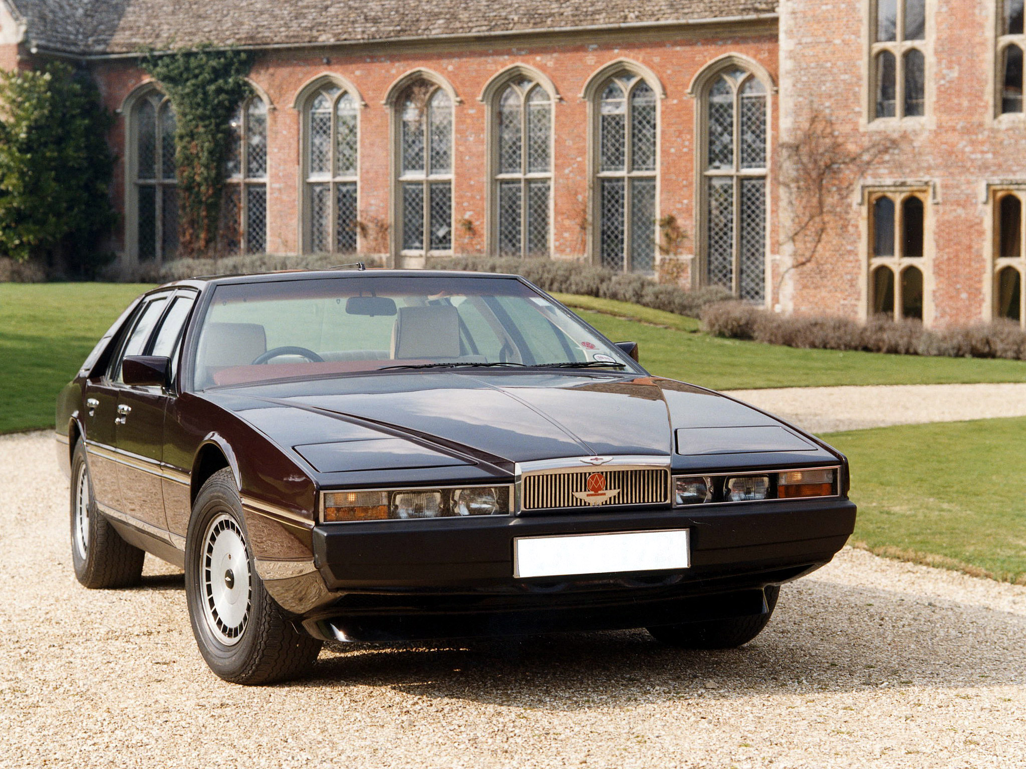 Classic Elegance: 1976 Aston Martin Lagonda