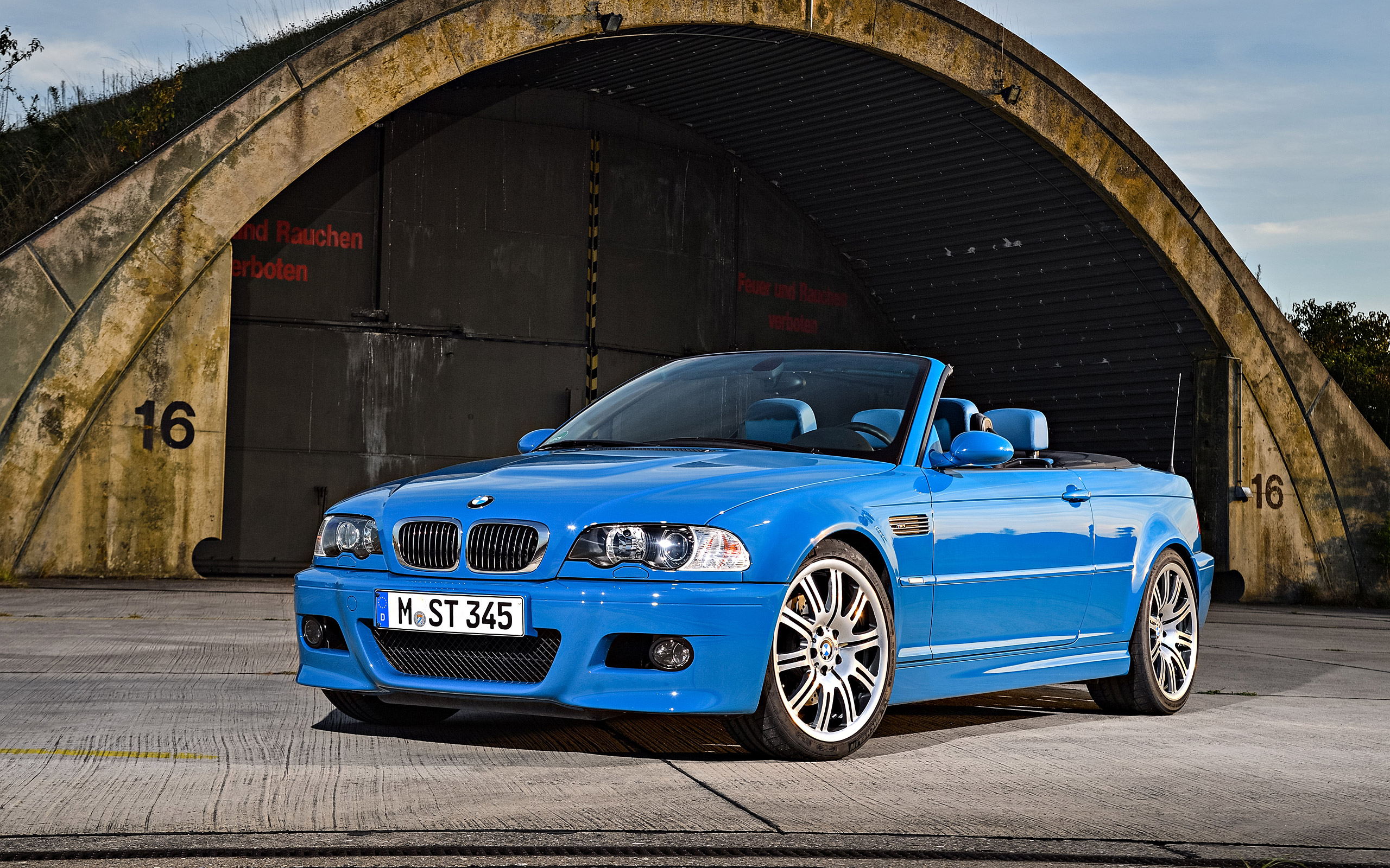 A Luxurious Driving Experience: The 2001 BMW M3 Convertible