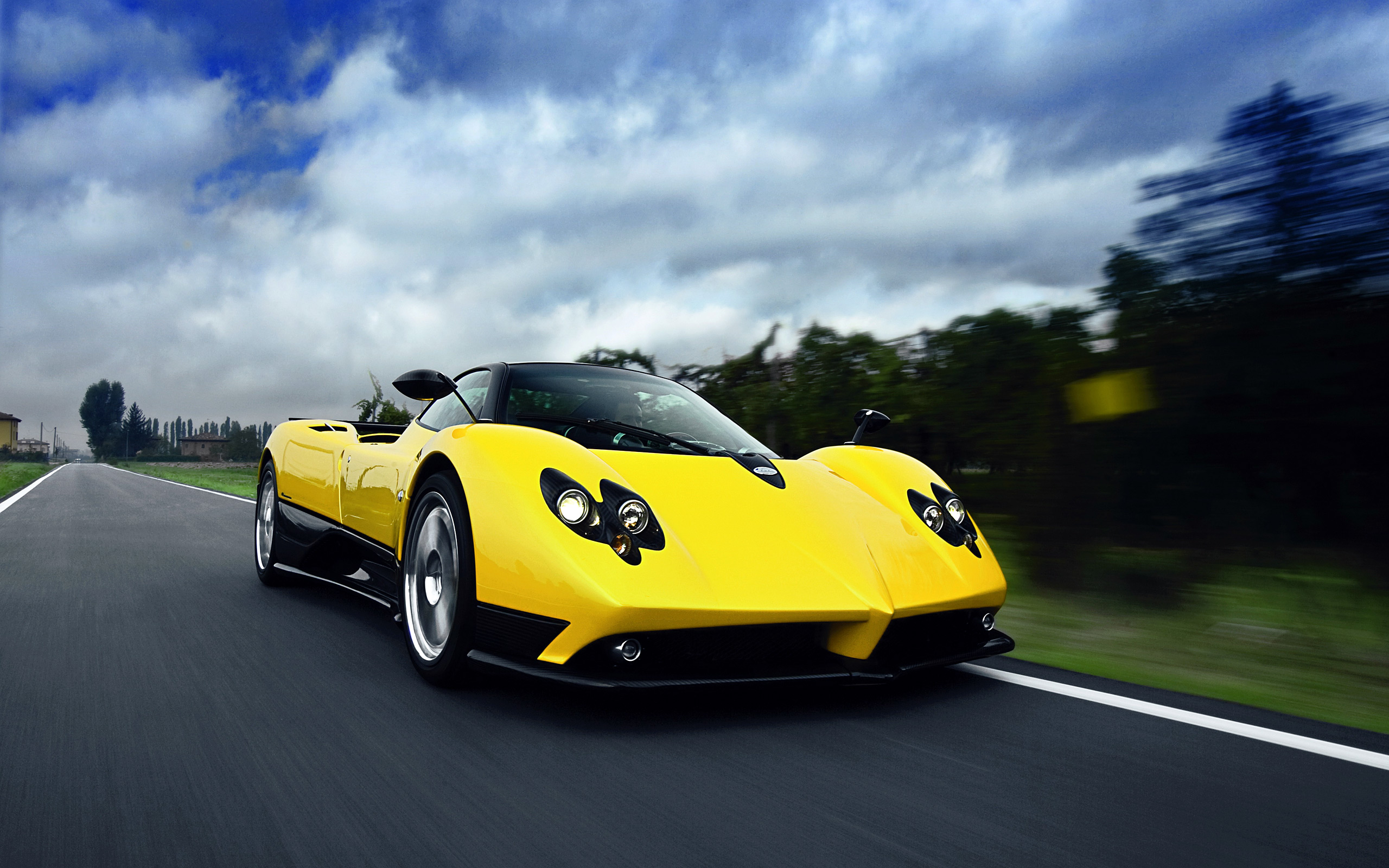 Автомобиль Pagani Zonda f