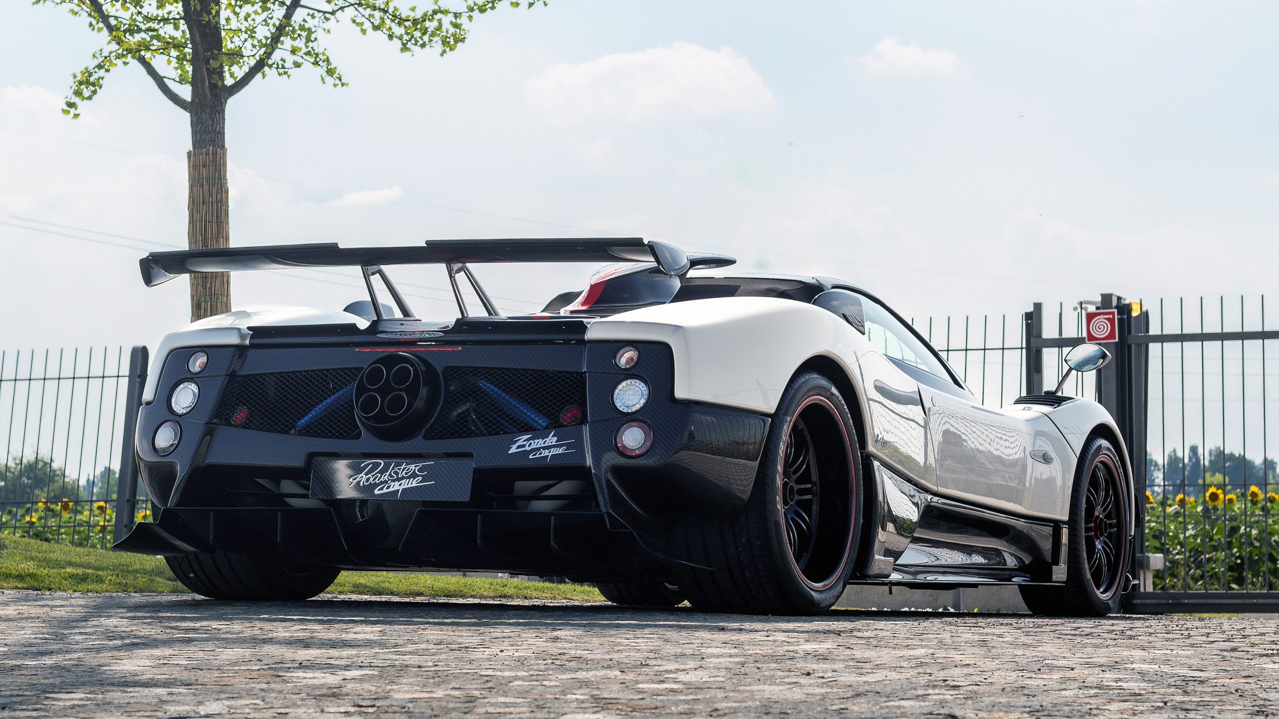 2009 Pagani Zonda Cinque Roadster