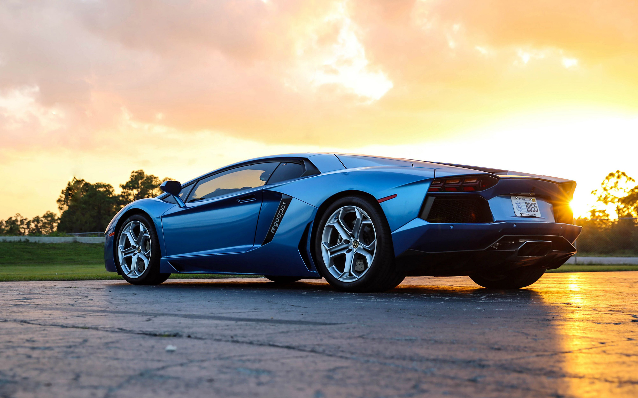 Lamborghini Aventador lp640 4