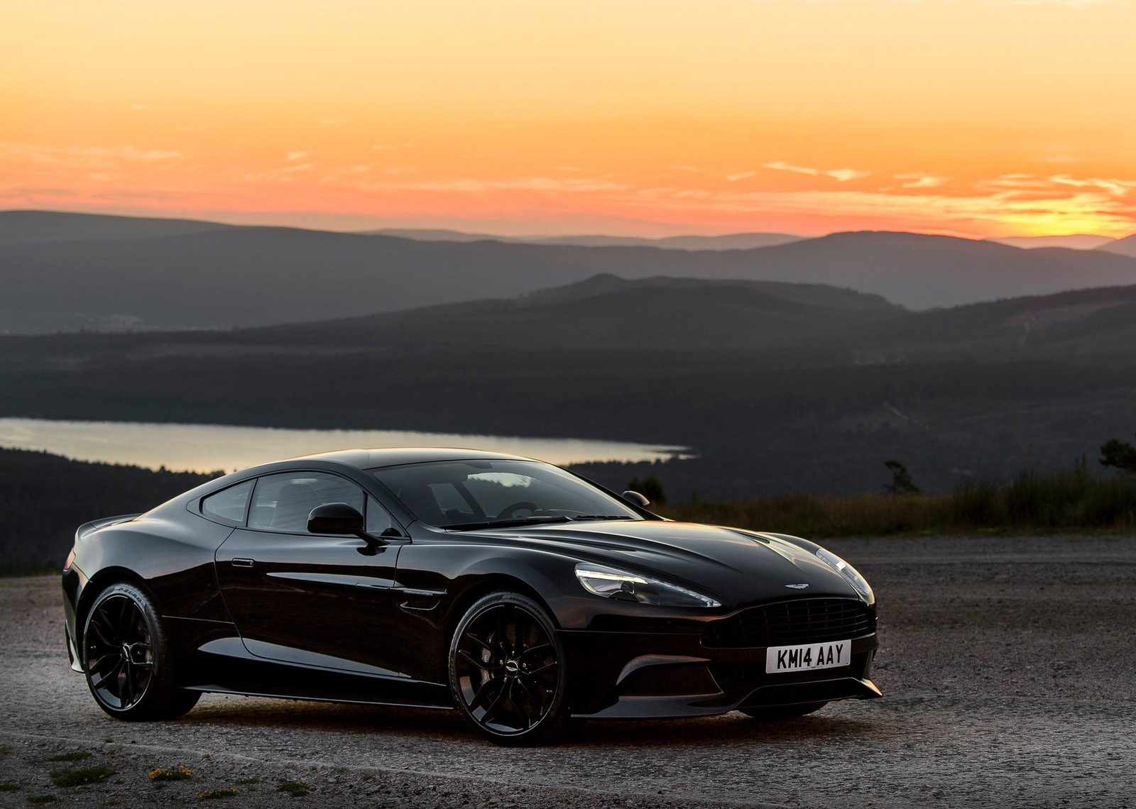 aston martin logo wallpaper hd