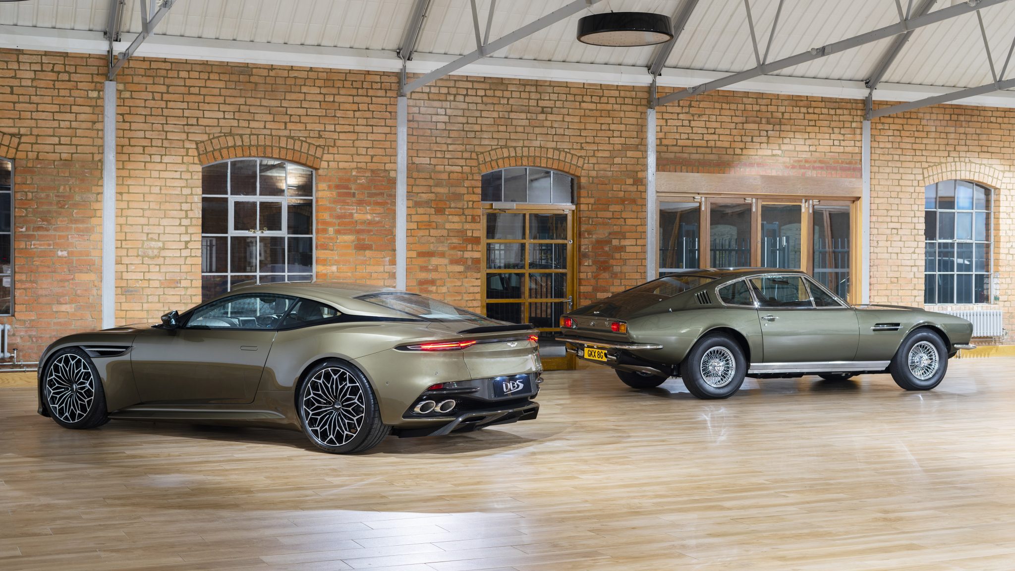 2019 Aston Martin DBS Superleggera OHMSS Edit
ion