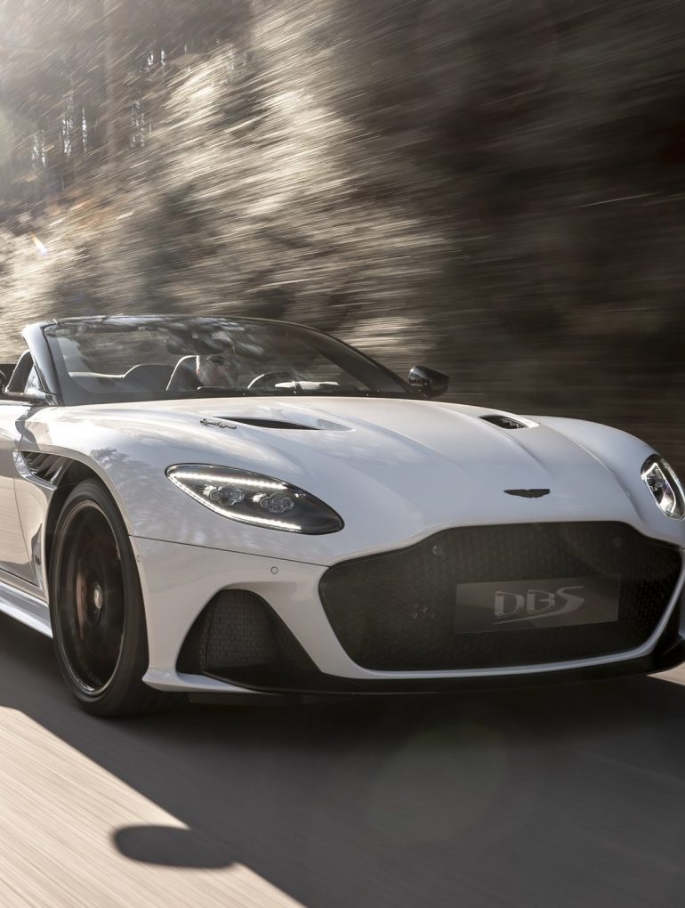Aston Martin DBS Superleggera Volante