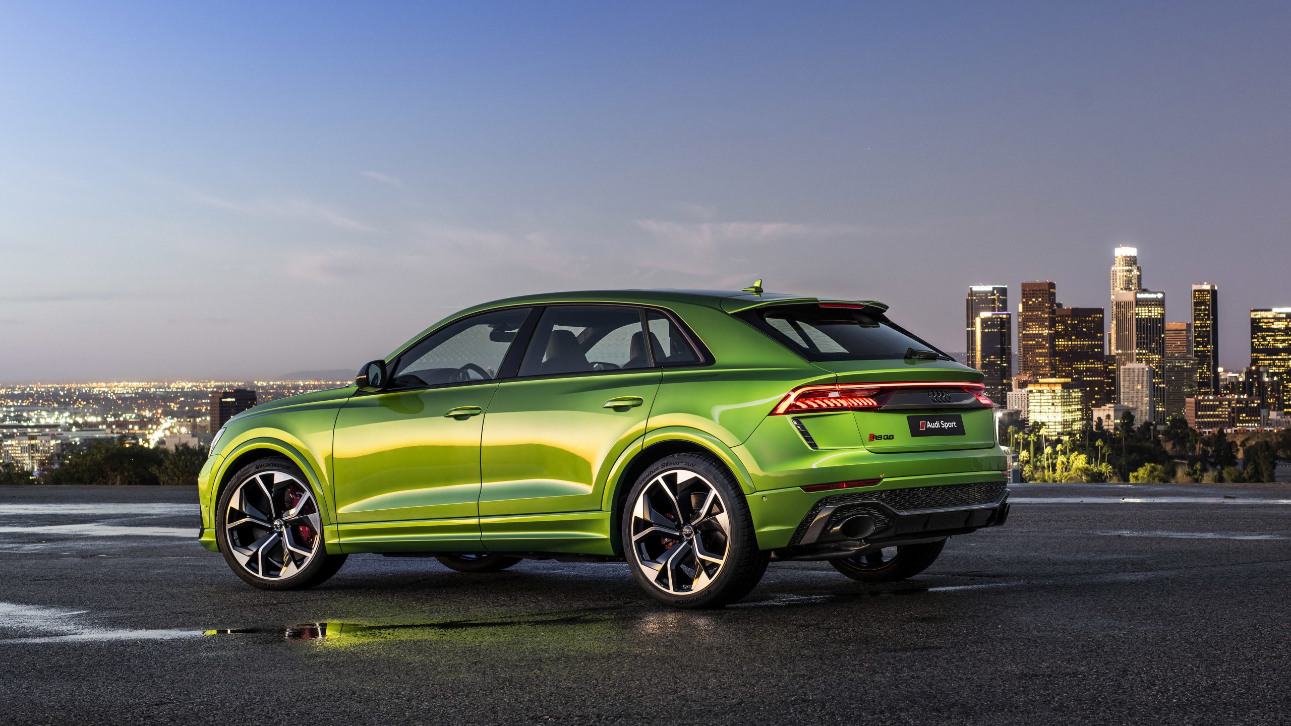 2020 Audi RS Q8 Wallpapers – 