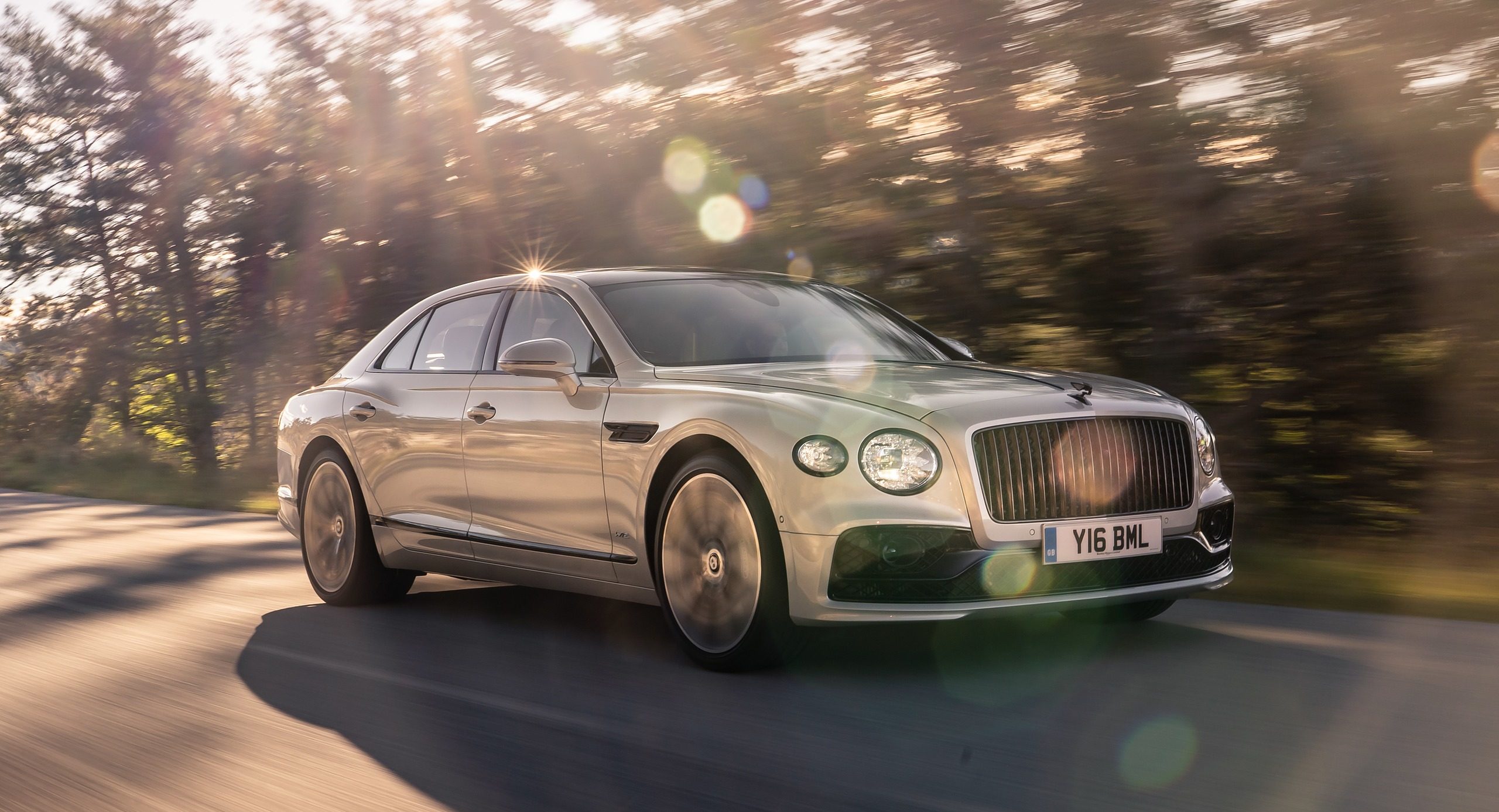 2020 Bentley Flying Spur Wallpapers | SuperCars.net