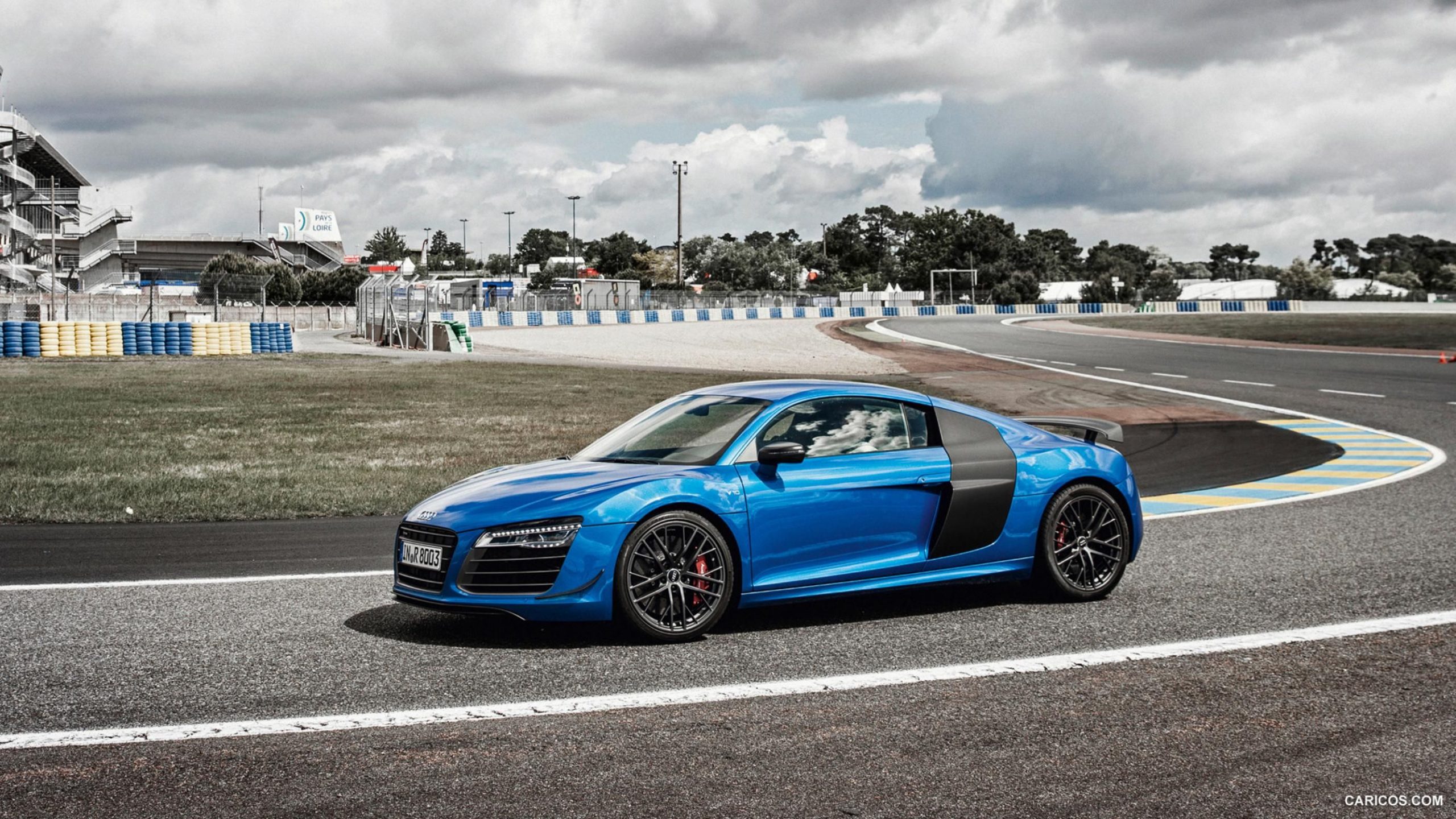 2015 Audi R8 LMX