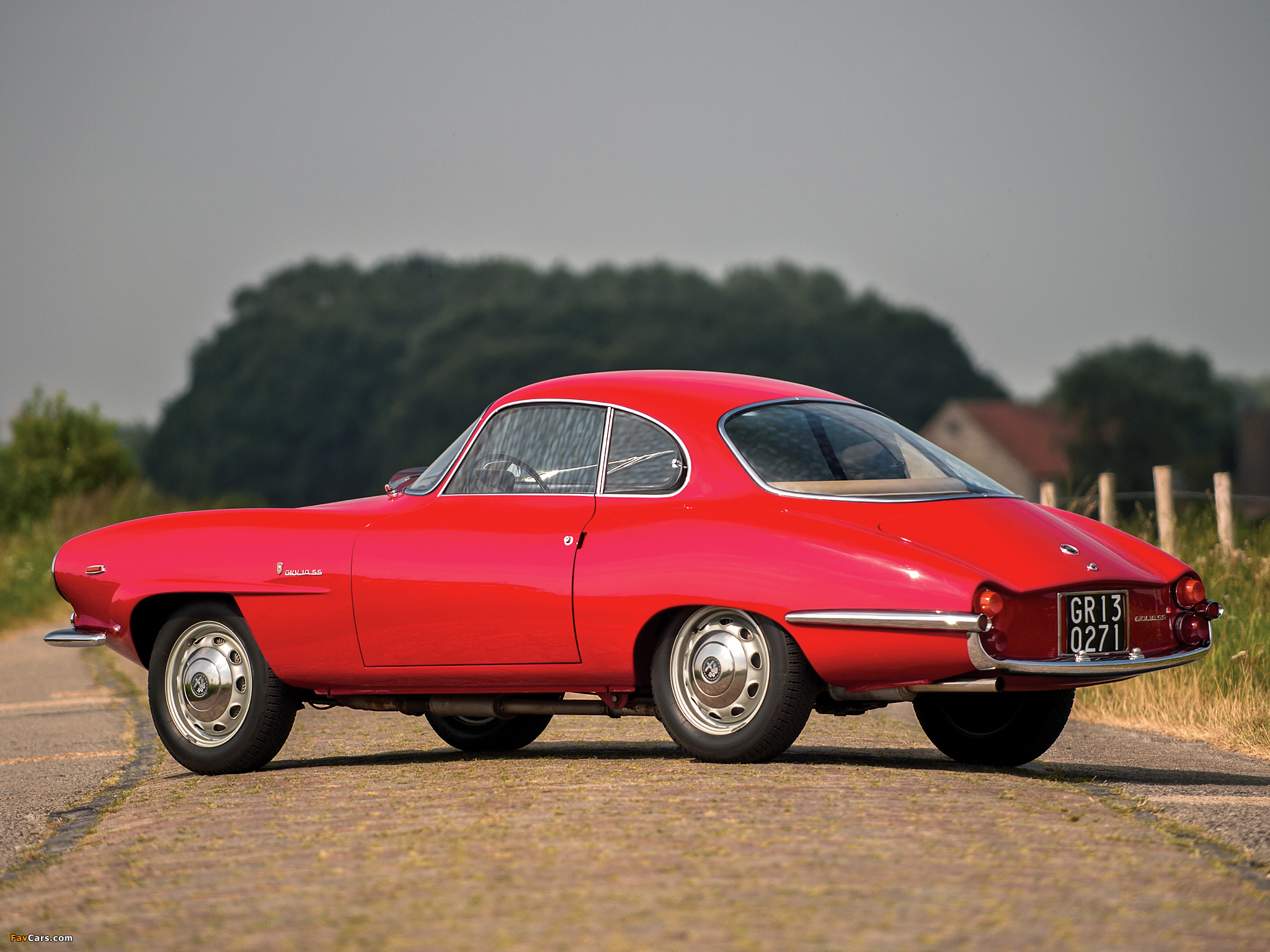 Alfa Romeo Giulia 1962 седан