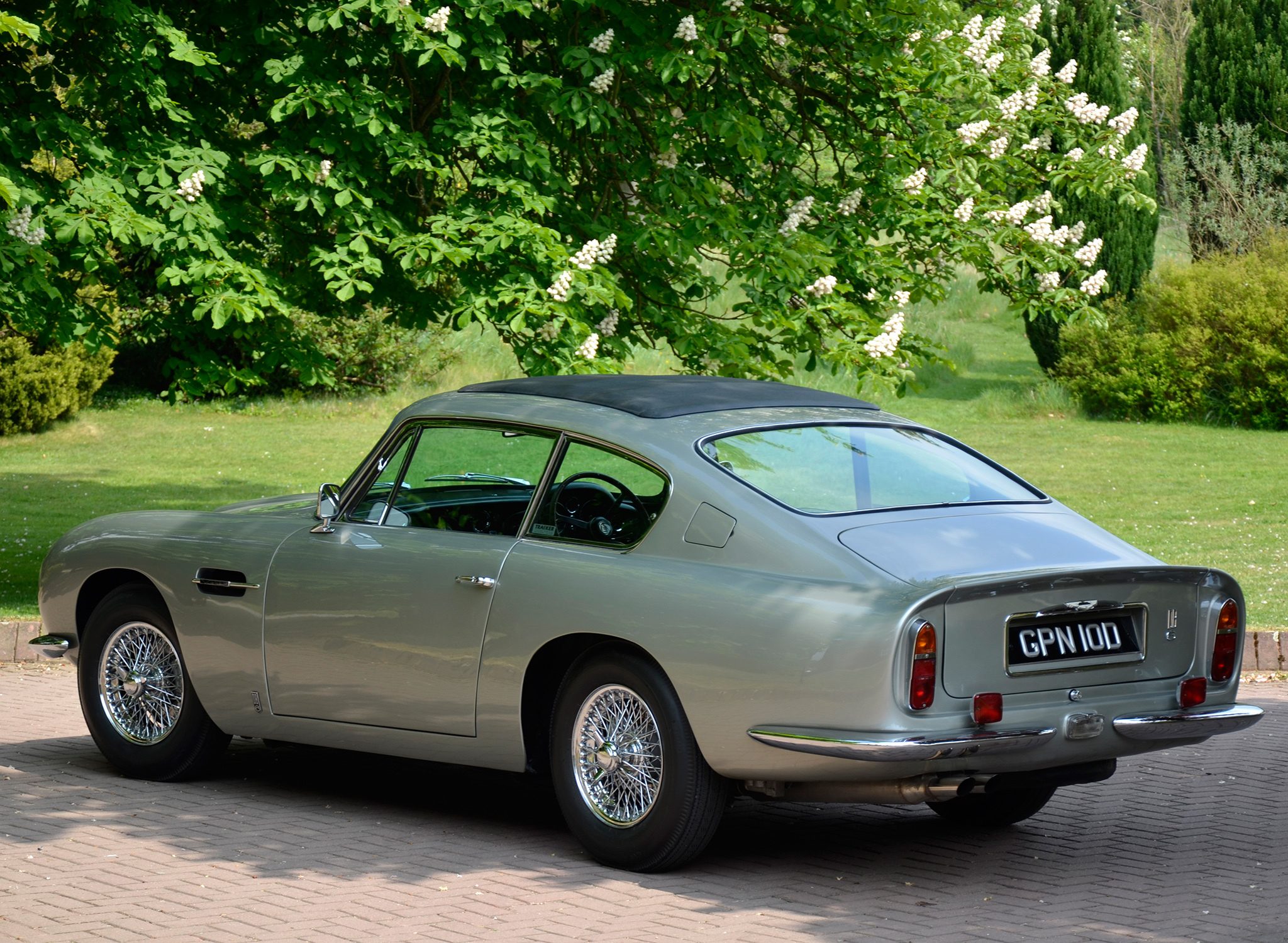 1965 Aston Martin DB6