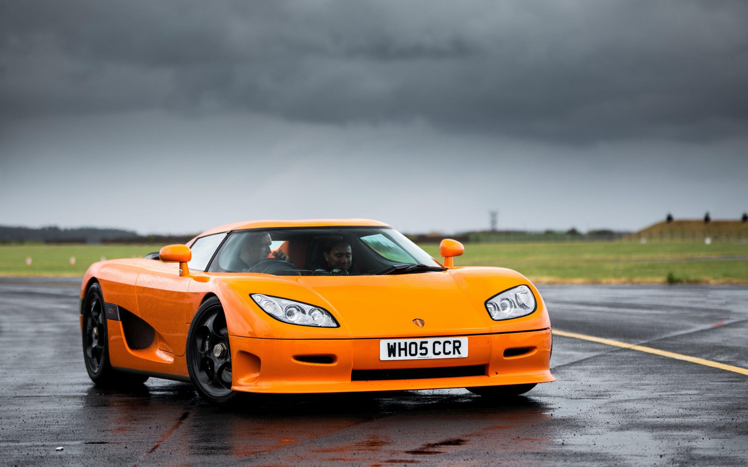 Koenigsegg CCR автомобиль