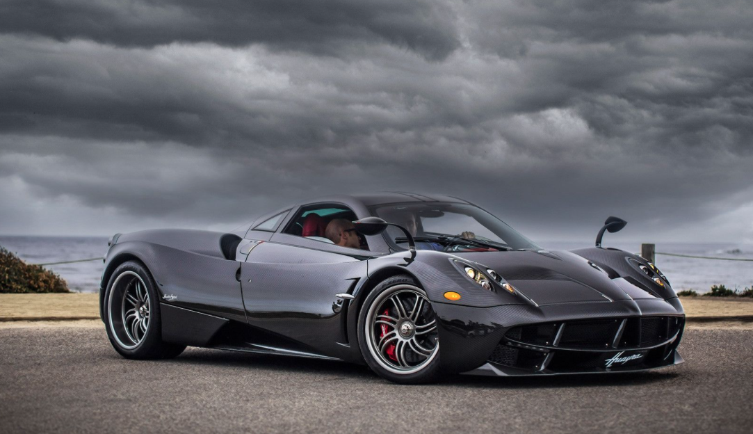 2012 Pagani Huayra Carbon Edition