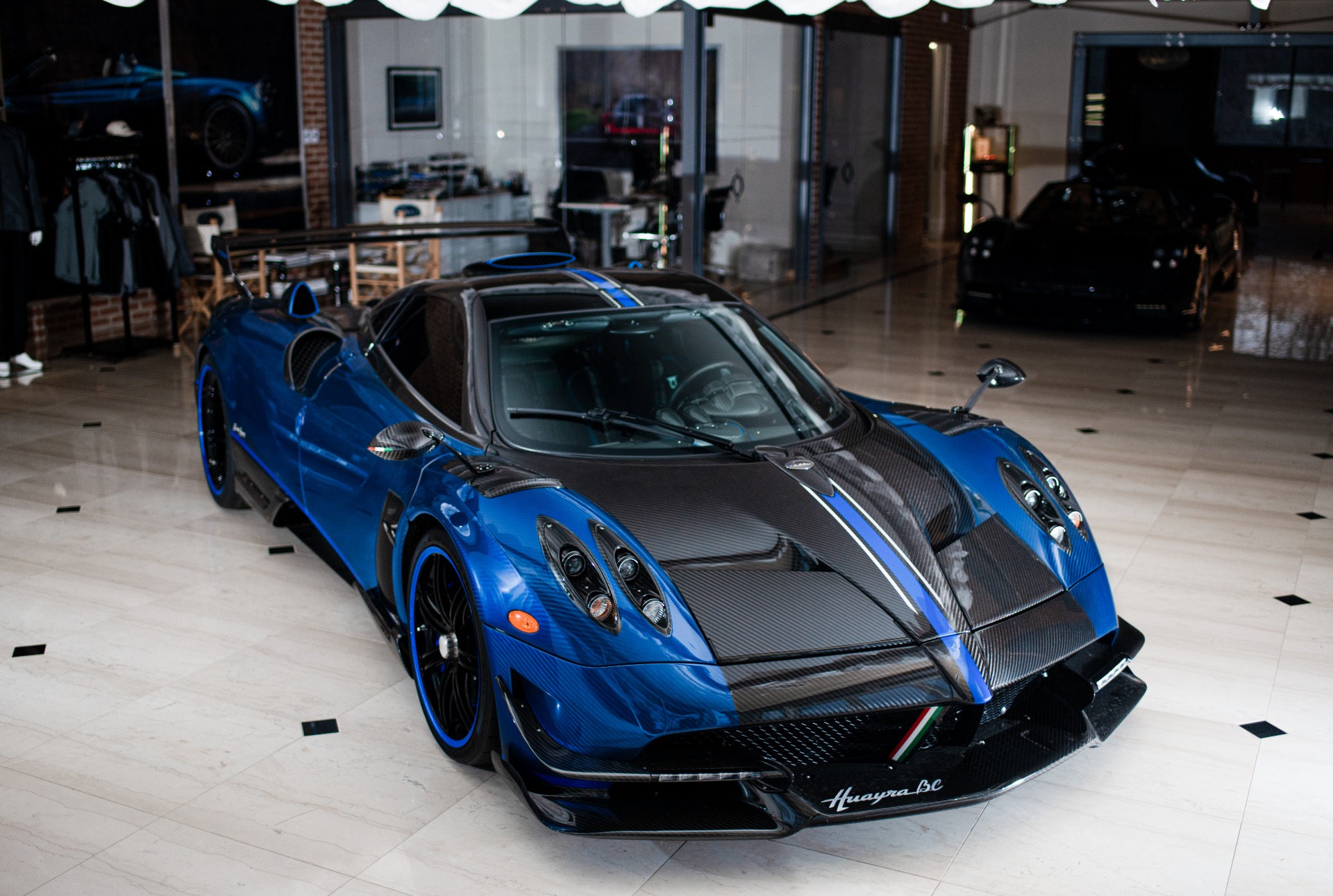 2017 Pagani Huayra BC Macchina Volante