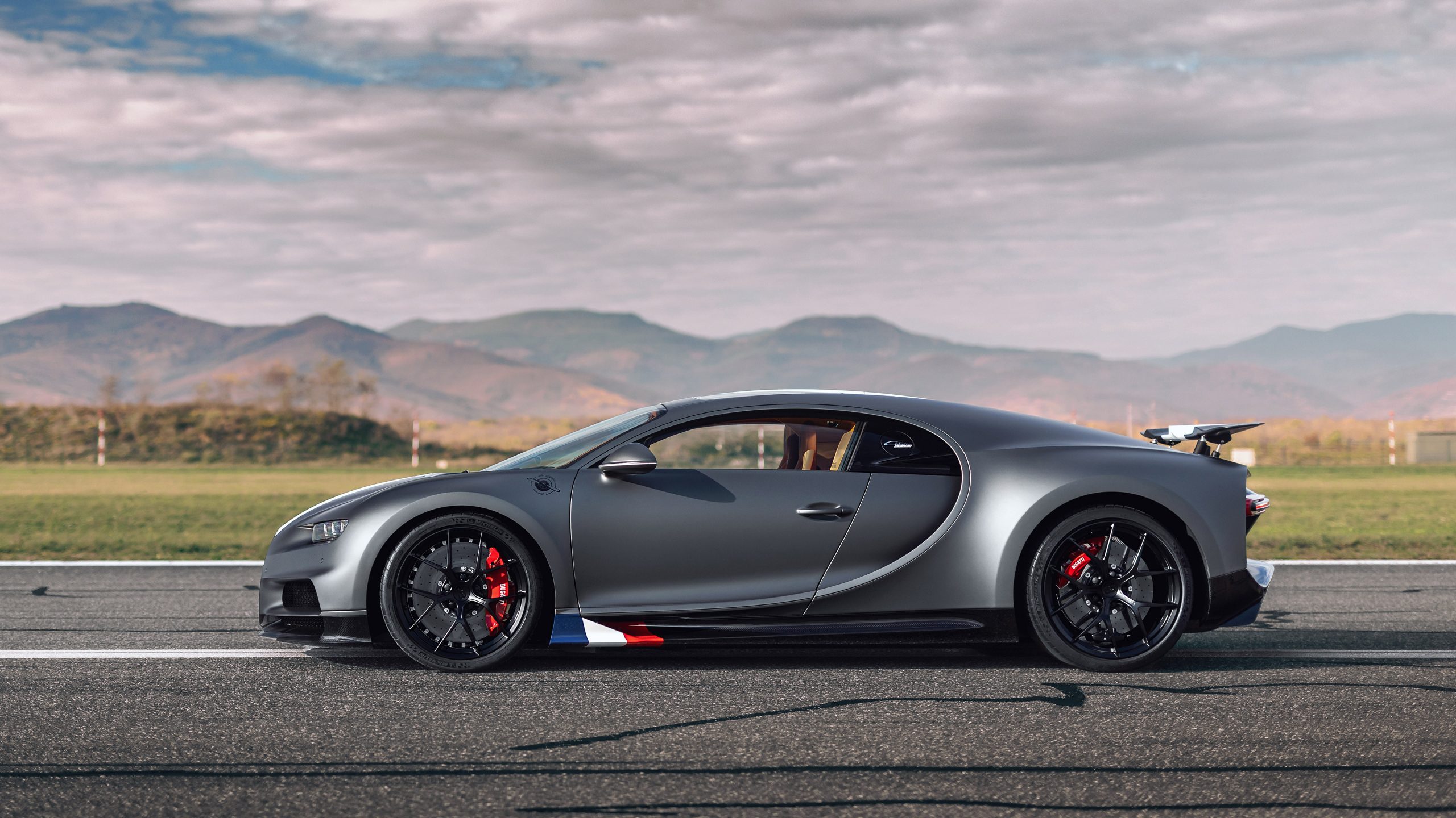 2021 Bugatti Chiron Sport Les Legendes Du Ciel