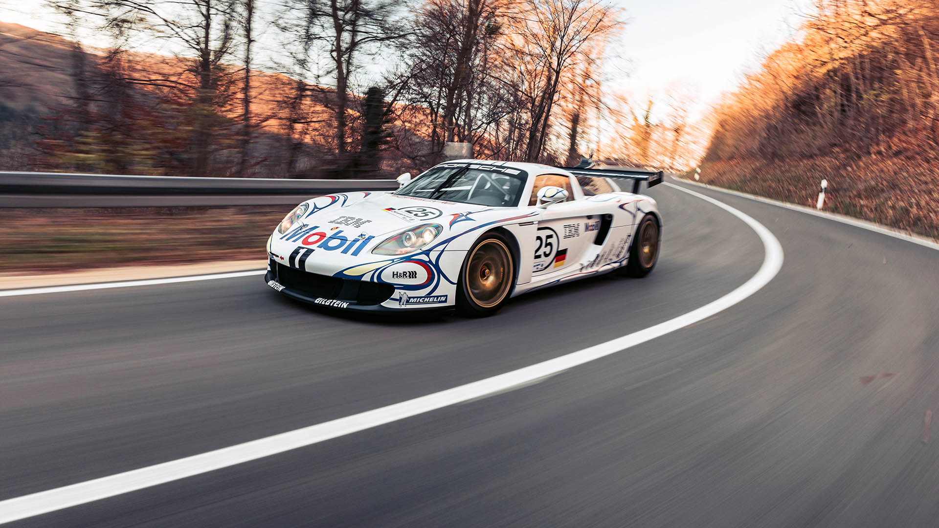 This One-Off Porsche Carrera GTR Was Born For The Track 