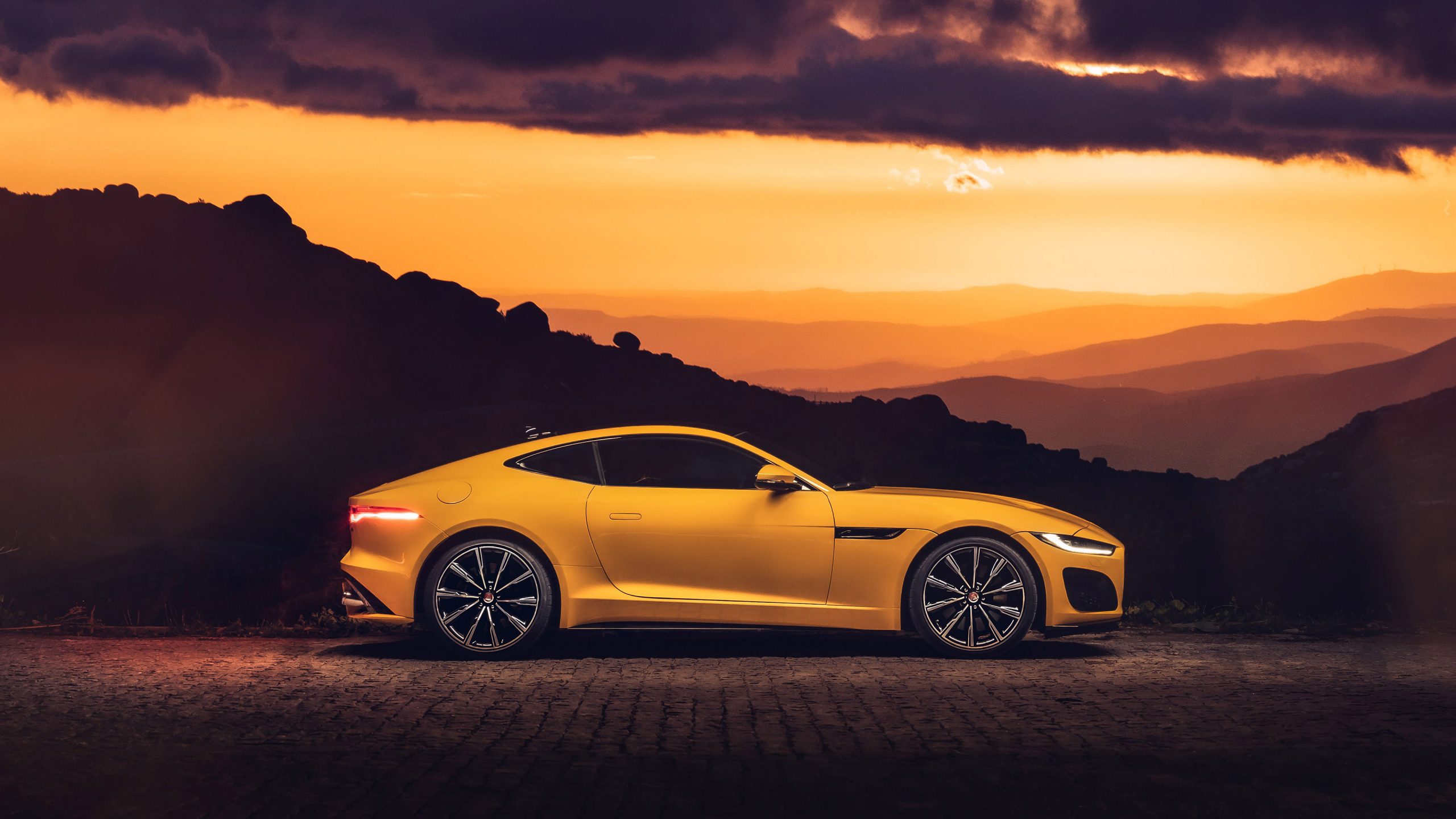 jaguar f type r wallpaper