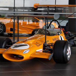 McLaren M7C