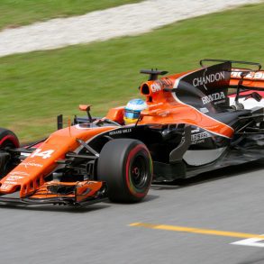 McLaren MCL32