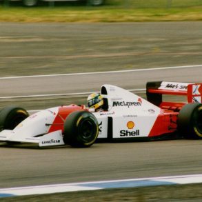 McLaren MP4_8