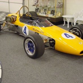 Mclaren M4B