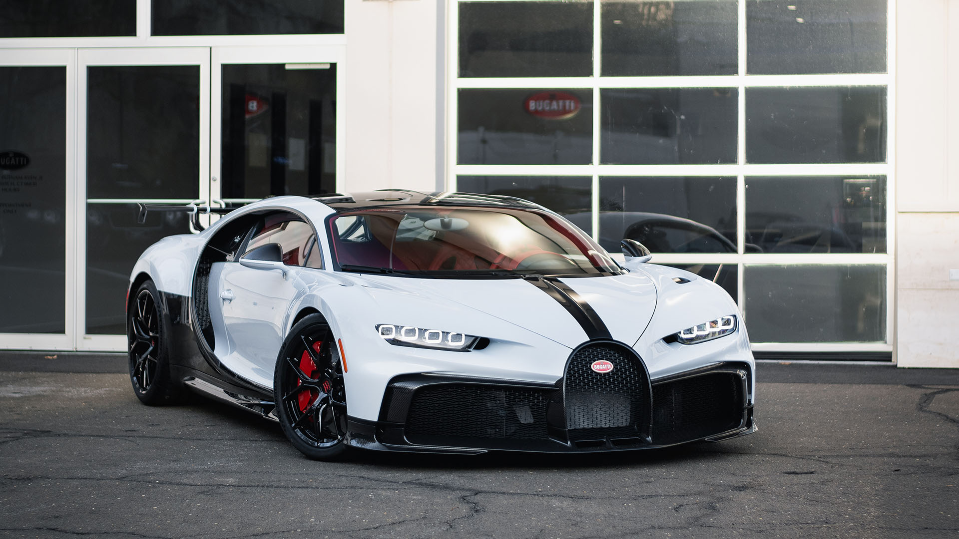 First Bugatti Chiron Pur Sport delivered in the USA