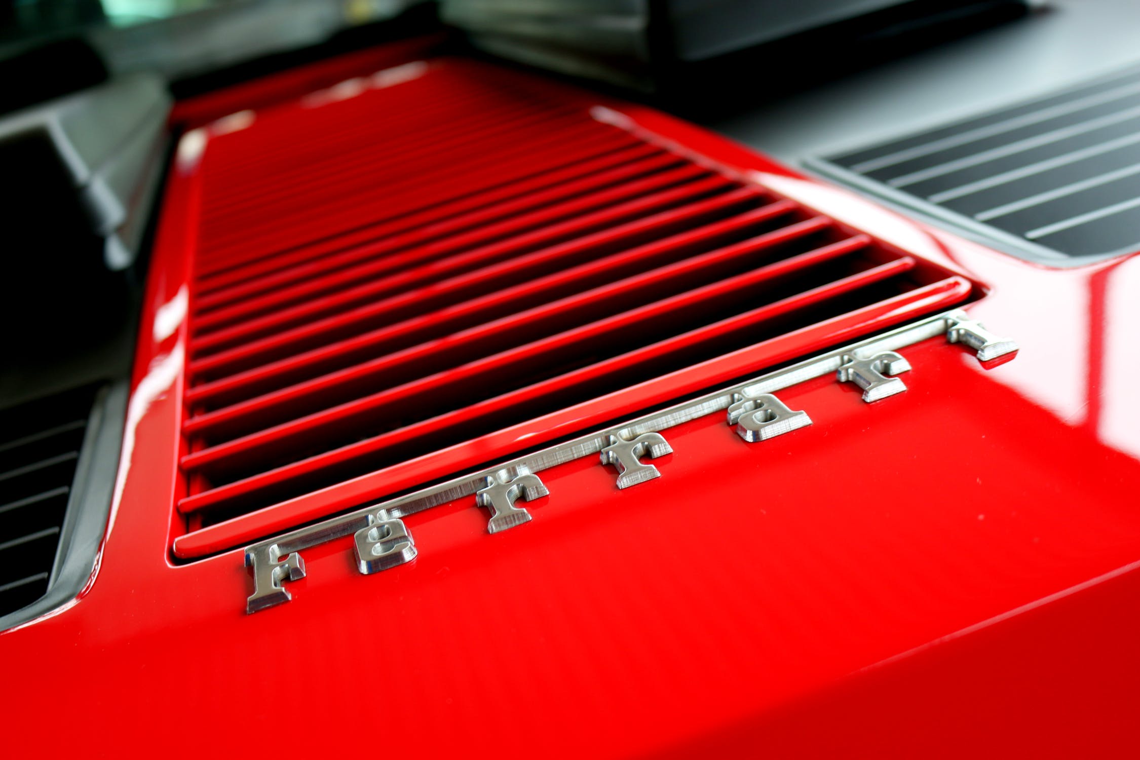 Ferrari Testarossa engine cover