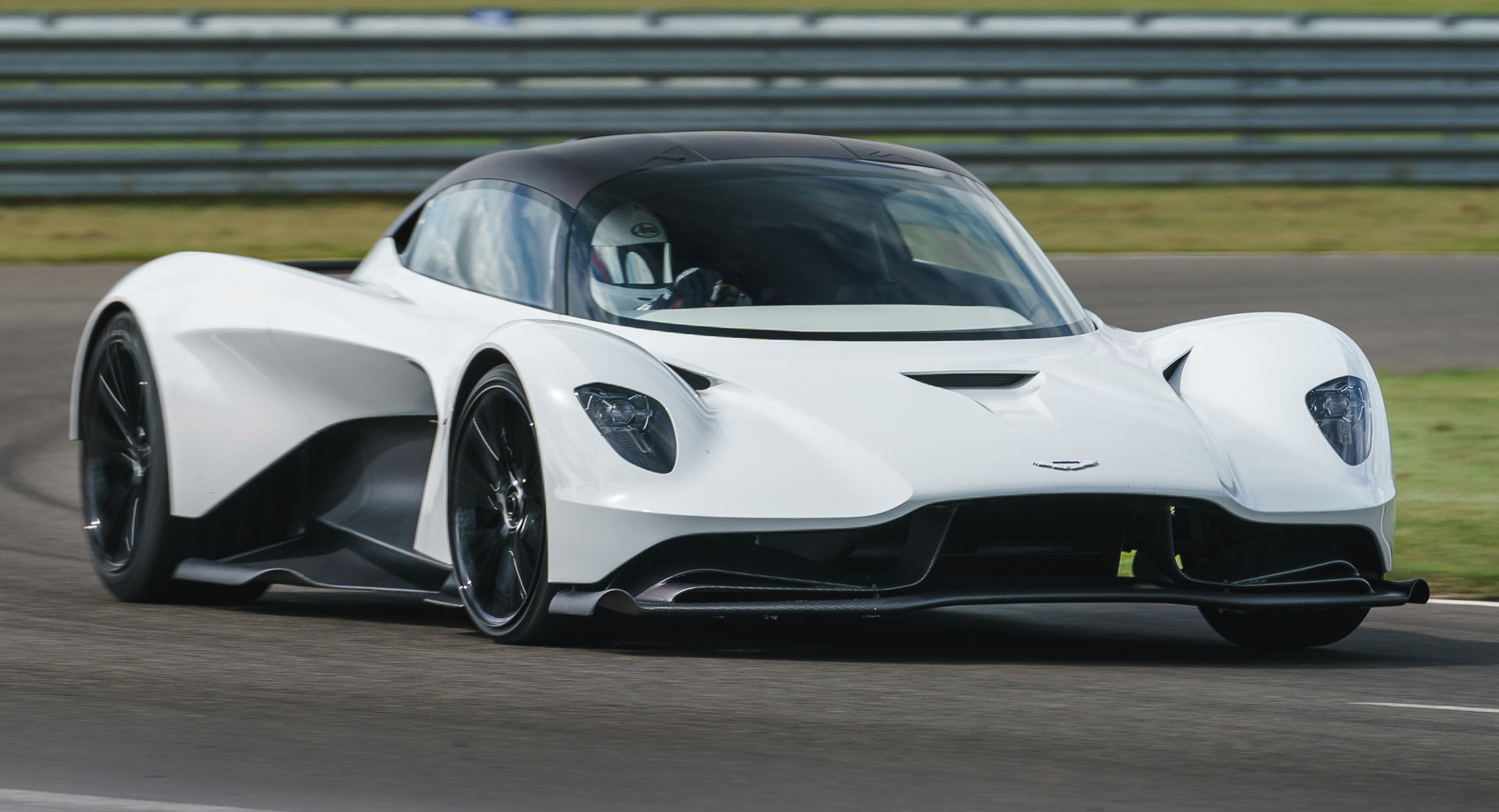 Aston Martin Pushes Valhalla to Launch in 2023 News