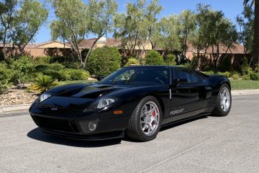 2005 Ford GT