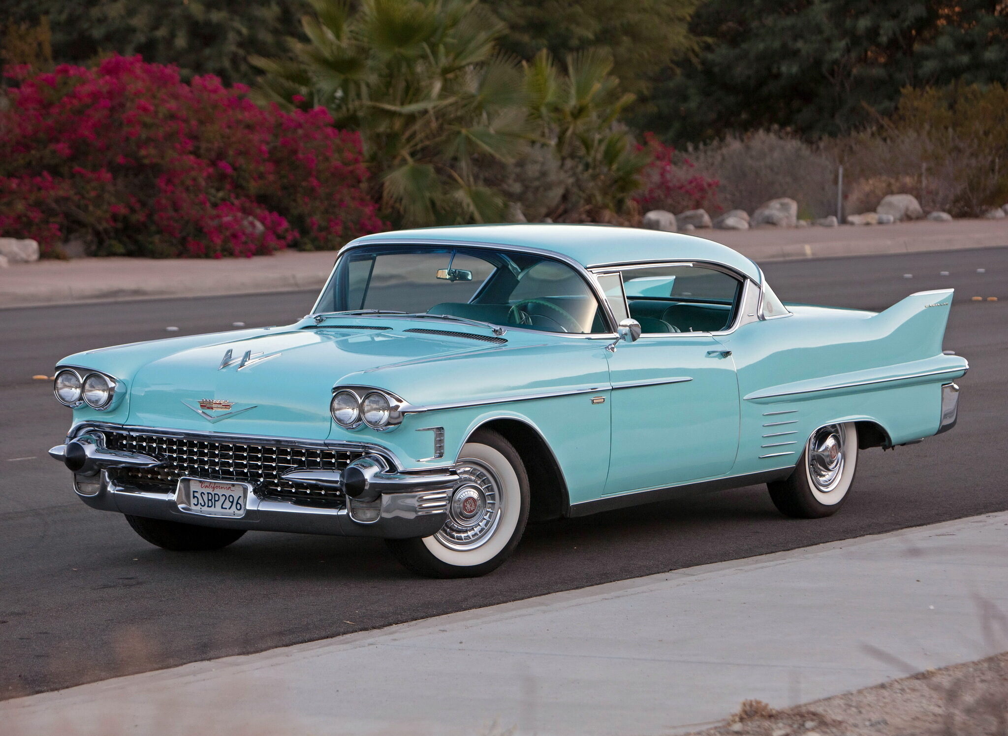 1958 Cadillac Sixty Two Coupe de Ville Wallpapers SuperCars