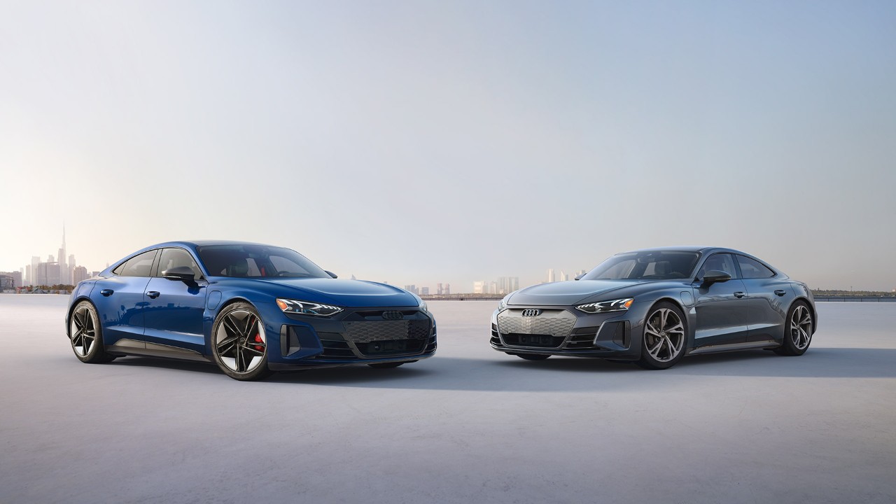 Audi rs e tron gt on sale vs porsche taycan turbo s