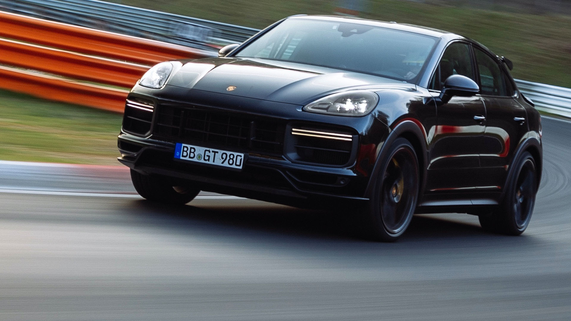 The Cayenne journey – courage, secrets and world records - Porsche Newsroom  USA