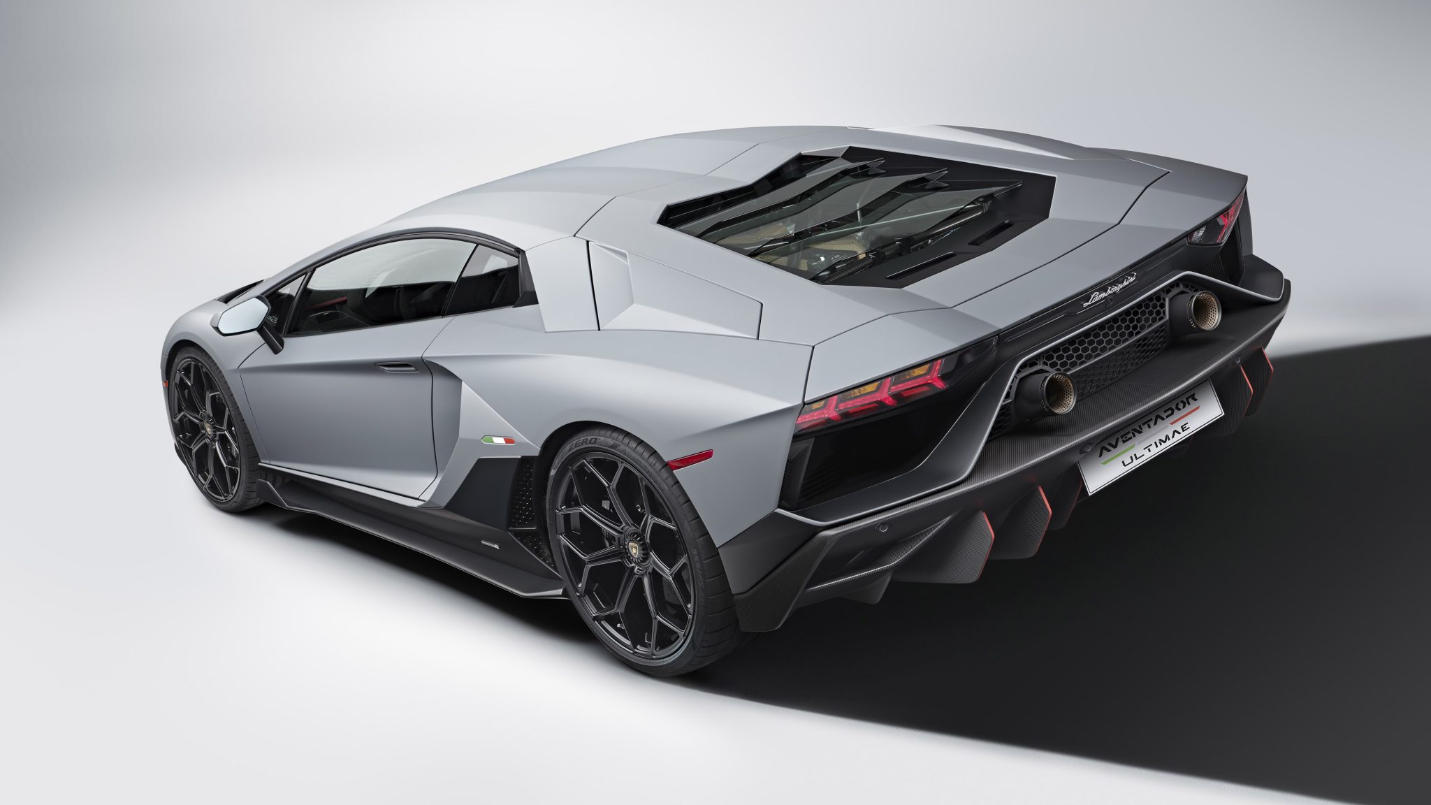 2022 Lamborghini Aventador LP780-4 Ultimae Wallpapers | SuperCars.net