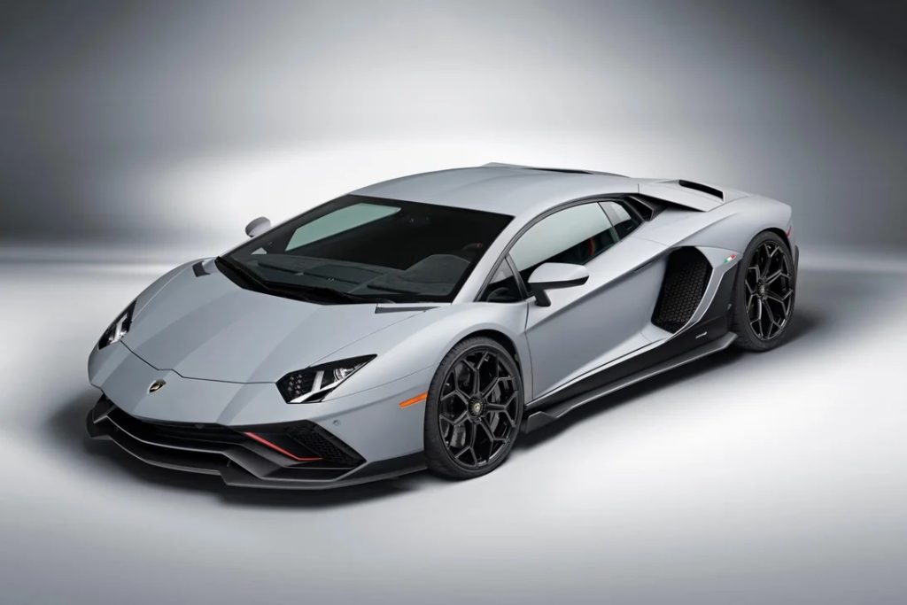 2022 Lamborghini Aventador LP780-4 Ultimae