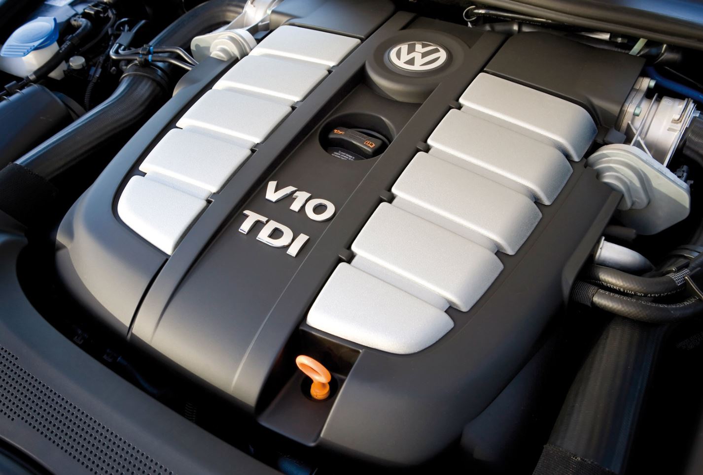 VW Touareg V10 TDI Engine