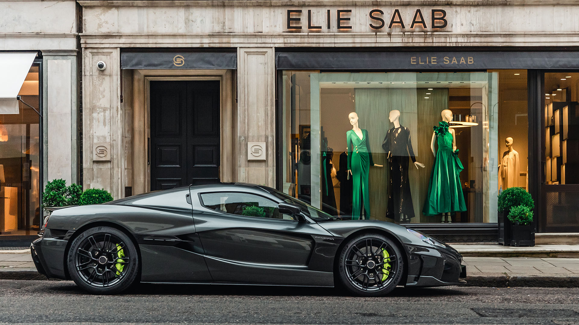 rimac-nevera-roams-london-3.jpg