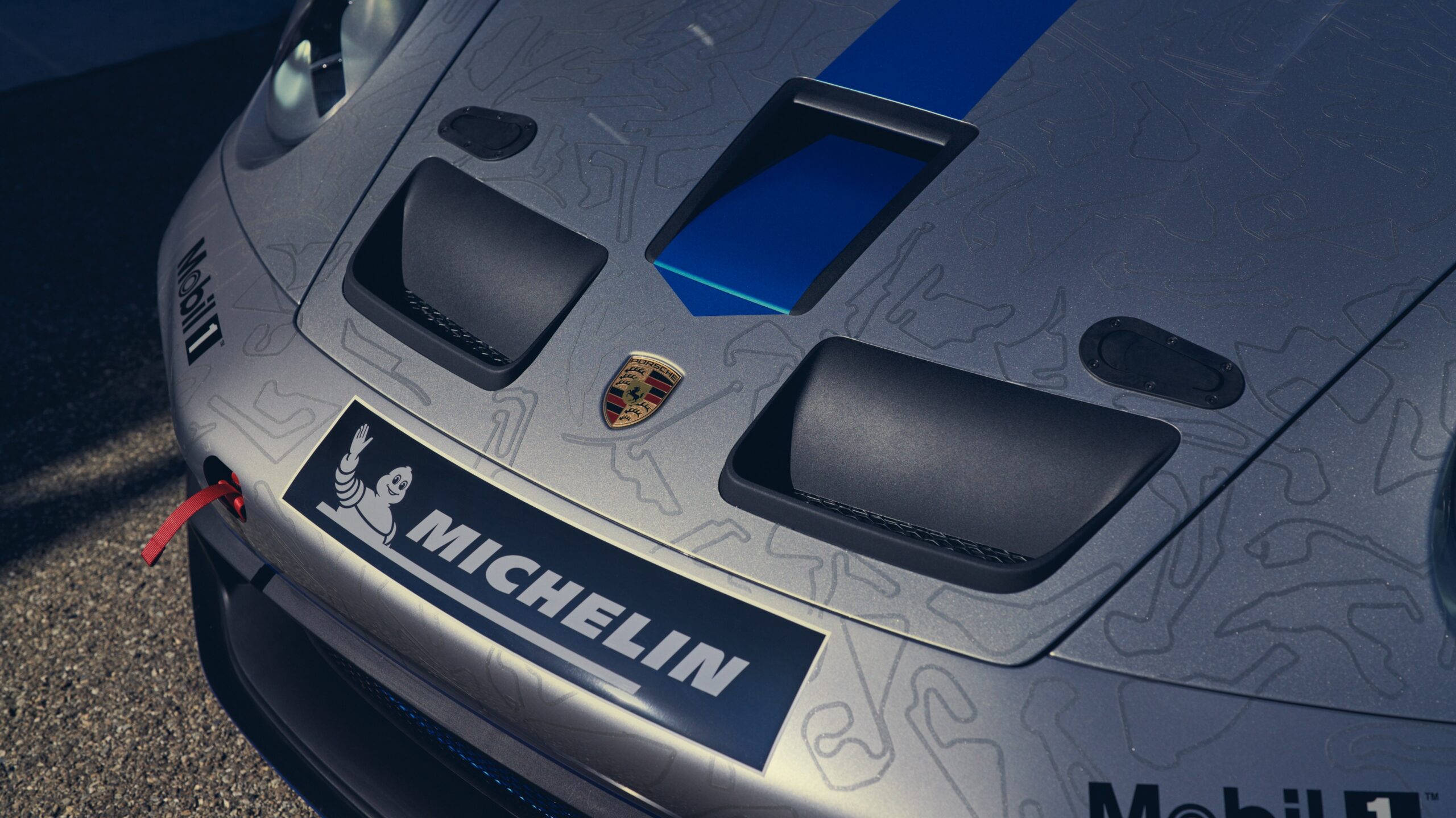 Porsche 911 GT3 Cup Bonnet