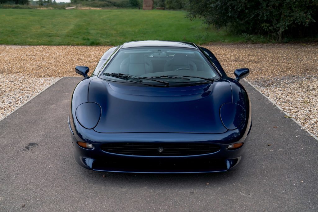 1993 Jaguar XJ220