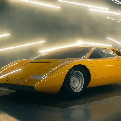 Lamborghini Countach - Ultimate Guide & Research Hub