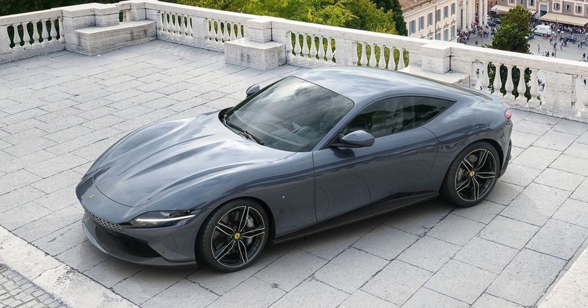 2022 grey Ferrari Roma on Italian building