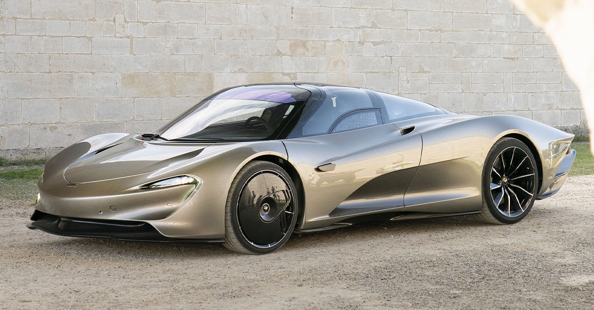 2022 silver McLaren Speedtail photoshoot